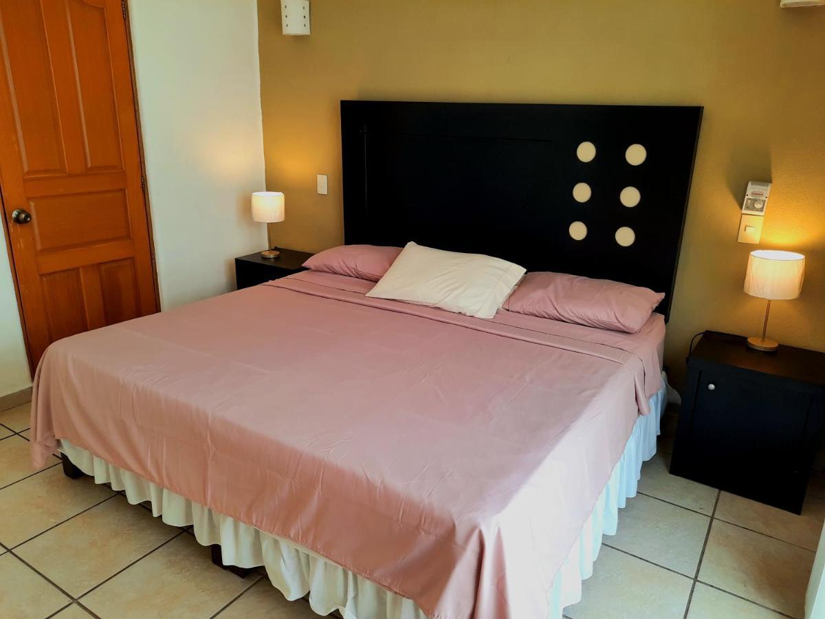 Hacienda Real Suits Ixtapa Ixtapa  Dış mekan fotoğraf